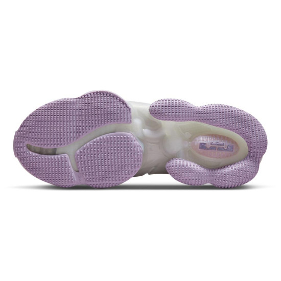 Nike LeBron 19 Nike LeBron 19